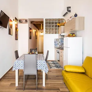 Casa Emma Avola