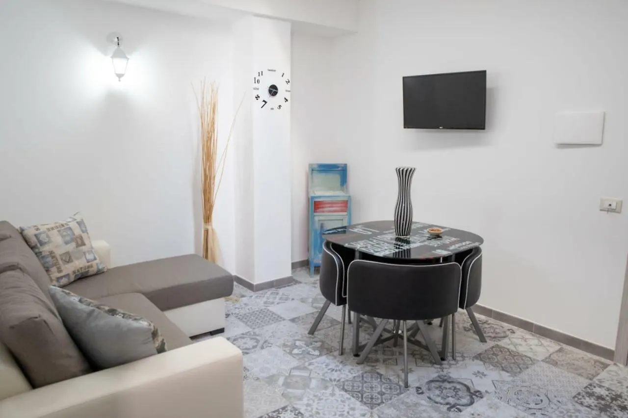 Apartment La Maison D'Irene Avola
